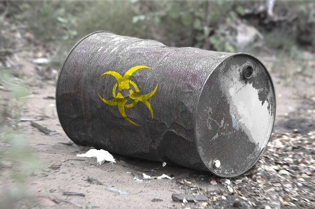 Toxic waste barrel Kaputt