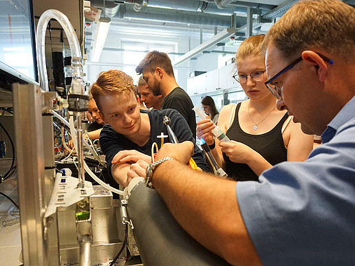 View of the biotechnology students' energy-efficient bioreactor, which once again places them among the top 3 teams in the TU Dresden's €99 competition.