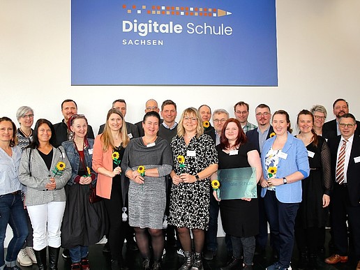 Group photo with participants of the Digital School Saxony event