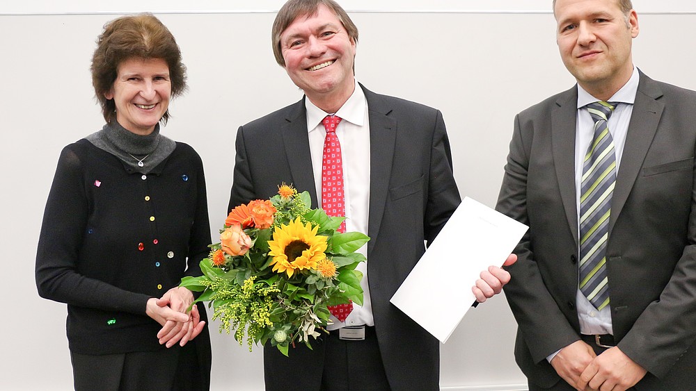 Dr. Eva-Maria Stange, Prof. Kretzschmar and Prof. Dr. Oliver Jokisch